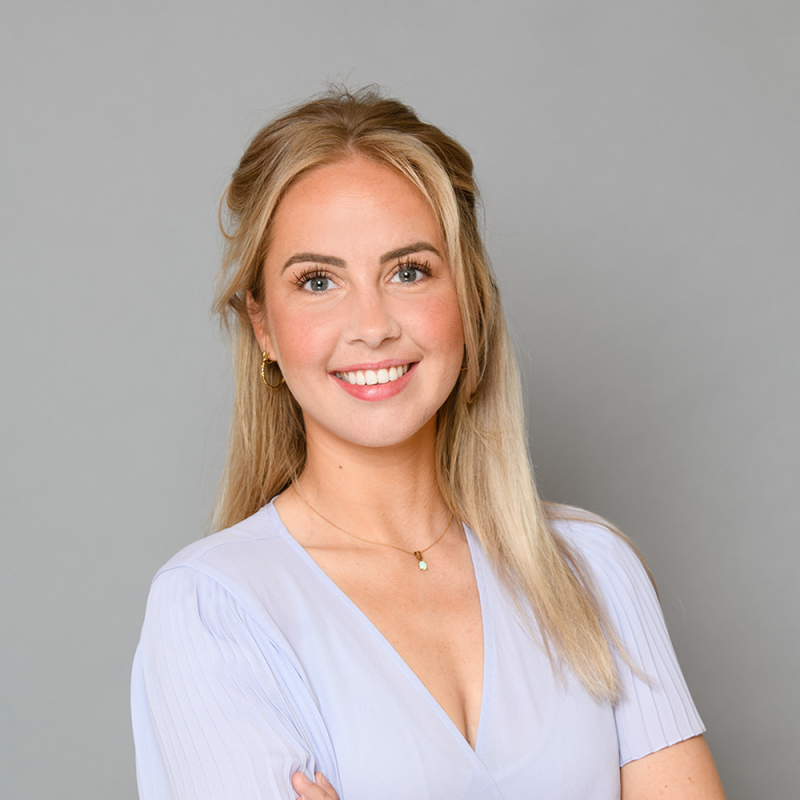 receptie medewerker Celine quist 010621 051 edit web
